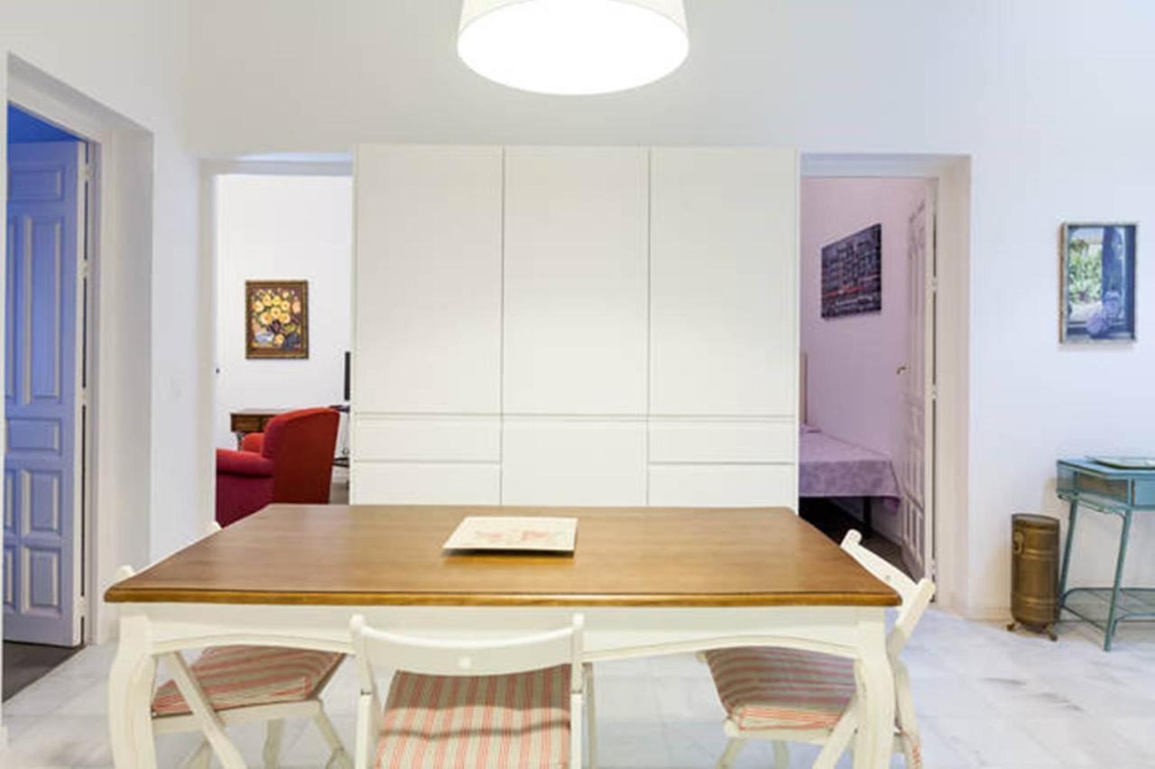 Apartamentos Rg Arenal Sevilla Zimmer foto